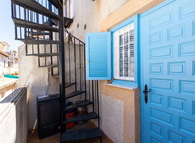 Resale - Apartment / Flat * - Guardamar del Segura * - El moncayo