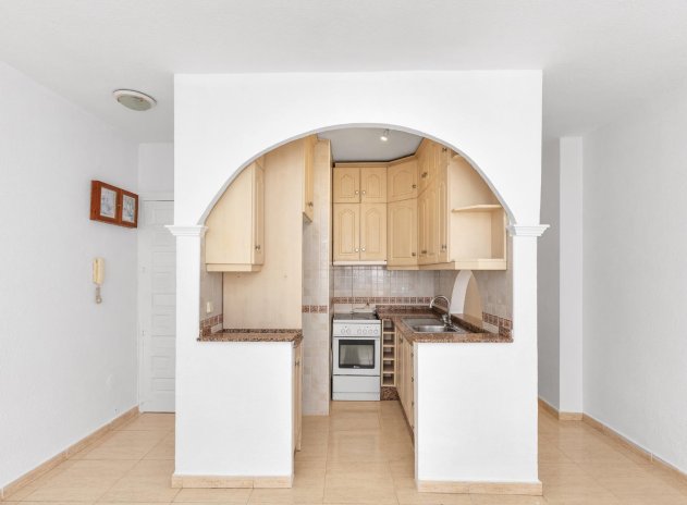 Wiederverkauf - Wohnung - Torrevieja - Puerto Deportivo