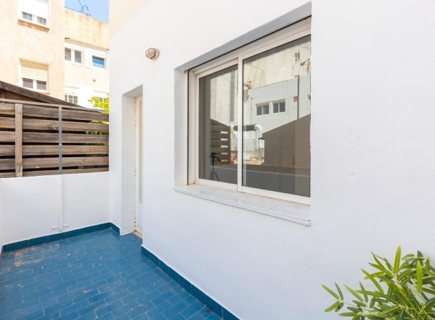 Wiederverkauf - Wohnung - Torrevieja - Puerto Deportivo