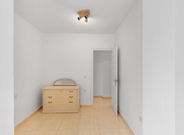 Wiederverkauf - Wohnung - Torrevieja - Puerto Deportivo
