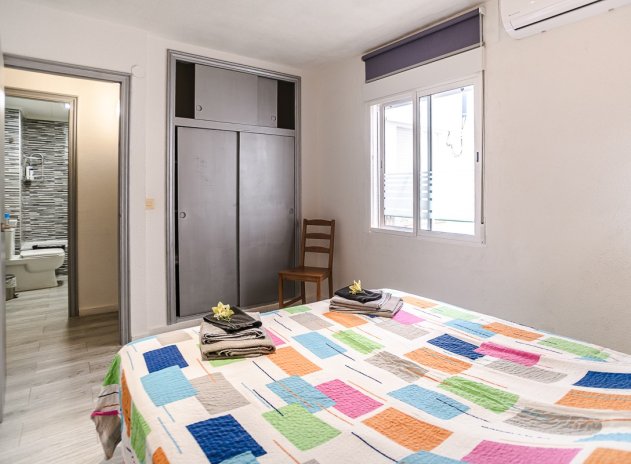 Reventa - Apartamento / Piso - Torrevieja