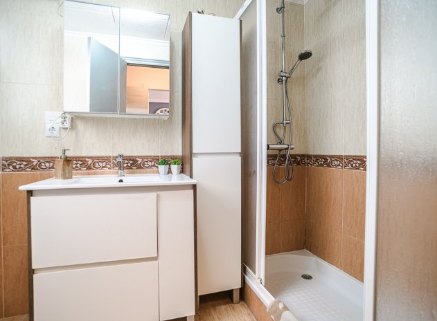 Reventa - Apartamento / Piso - Torrevieja
