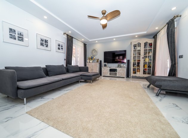Reventa - Villa - Pinar de Campoverde