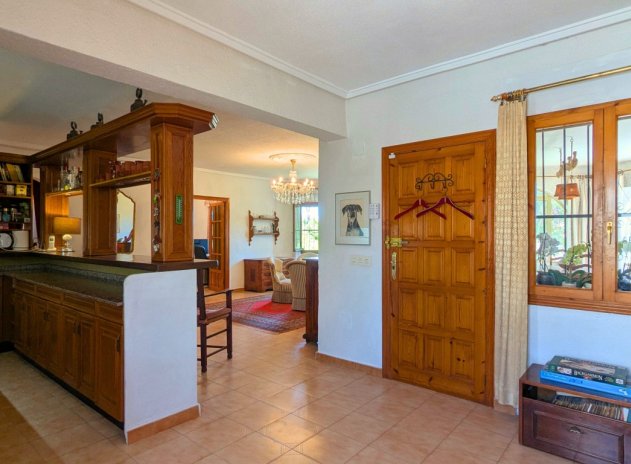 Resale - Villa * - Ciudad Quesada *