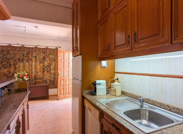 Resale - Villa * - Ciudad Quesada *