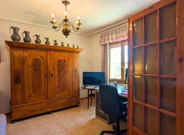 Resale - Villa * - Ciudad Quesada *