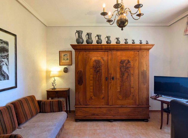 Resale - Villa * - Ciudad Quesada *