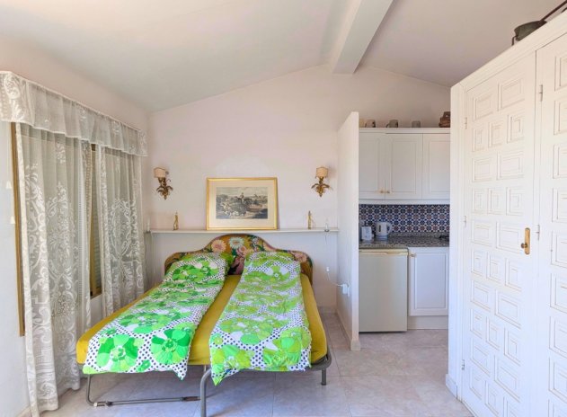 Resale - Villa * - Ciudad Quesada *