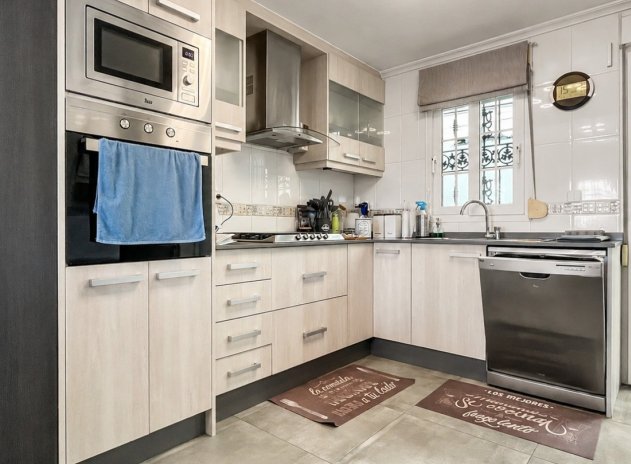 Herverkoop - Villa - Orihuela Costa - Los Dolses