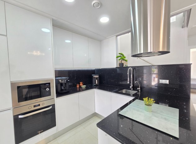 Herverkoop - Villa - Ciudad Quesada - Doña Pepa