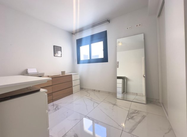 Resale - Apartment / Flat * - Orihuela Costa * - PAU 8
