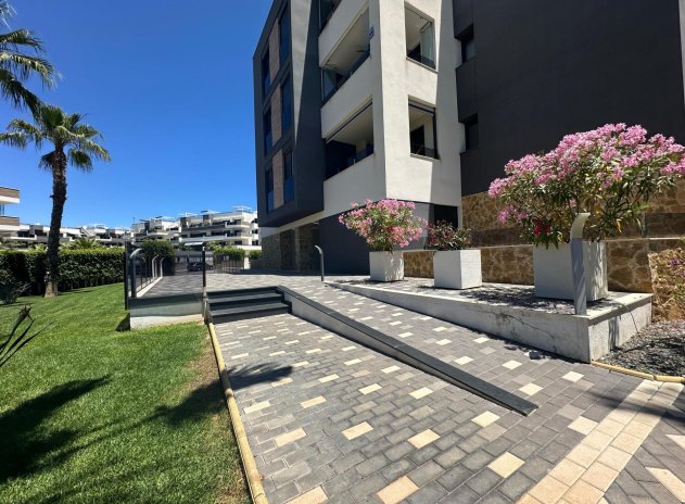 Resale - Apartment / Flat * - Orihuela Costa * - PAU 8
