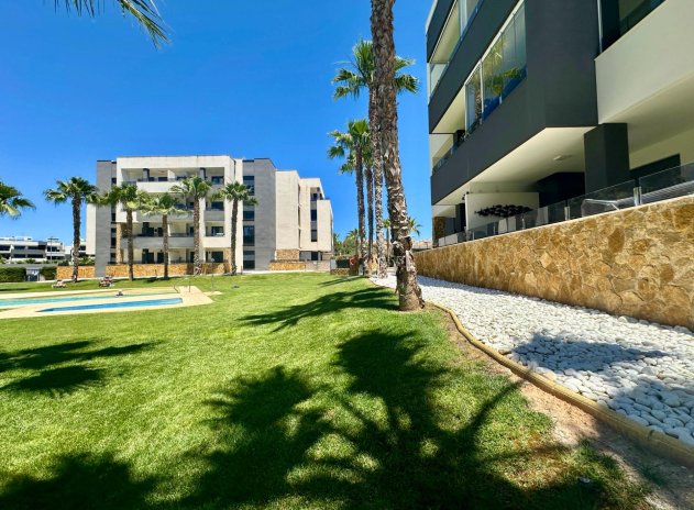 Resale - Apartment / Flat * - Orihuela Costa * - PAU 8