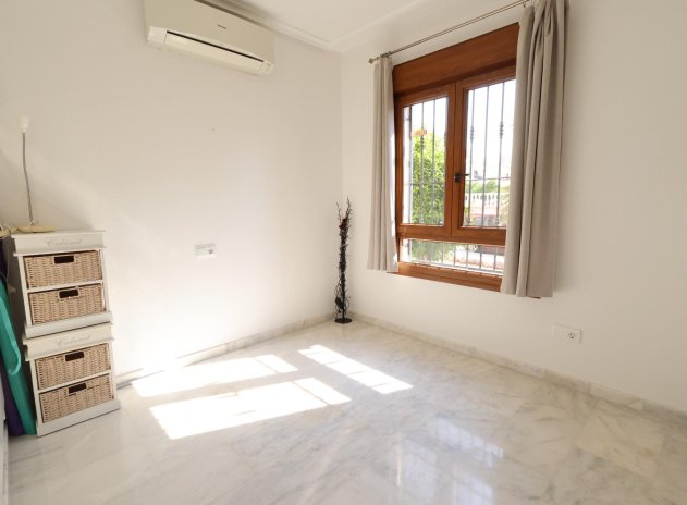 Reventa - Apartamento / Piso - Orihuela Costa - PAU 8