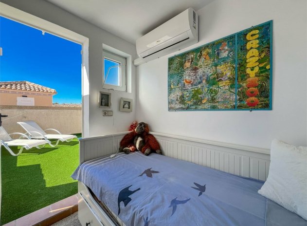 Herverkoop - Villa - Orihuela Costa - Villamartín