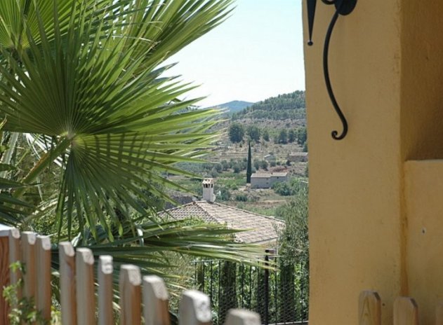 Herverkoop - Finca / Plattelands Woning - Cehegin