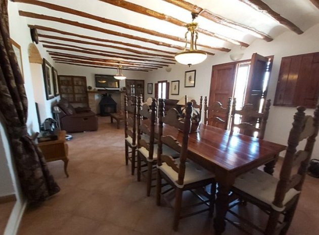 Herverkoop - Finca / Plattelands Woning - Cehegin