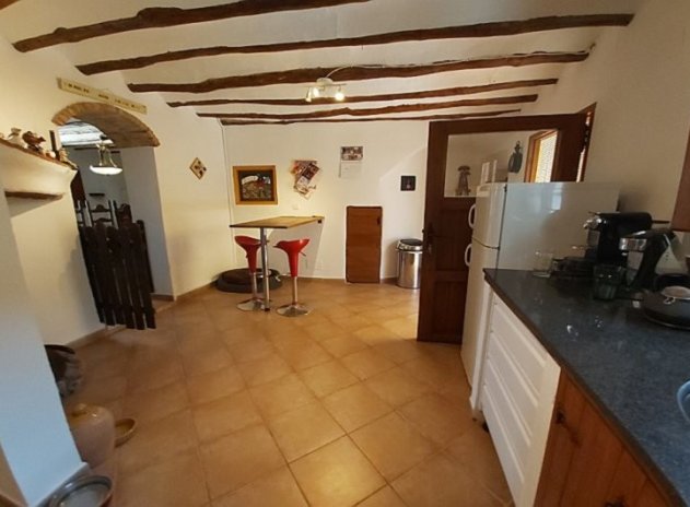 Herverkoop - Finca / Plattelands Woning - Cehegin
