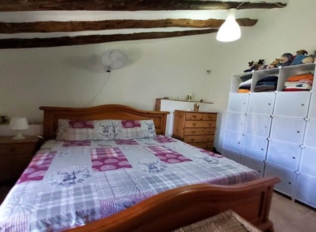 Herverkoop - Finca / Plattelands Woning - Cehegin