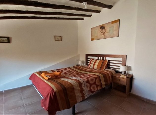 Herverkoop - Finca / Plattelands Woning - Cehegin