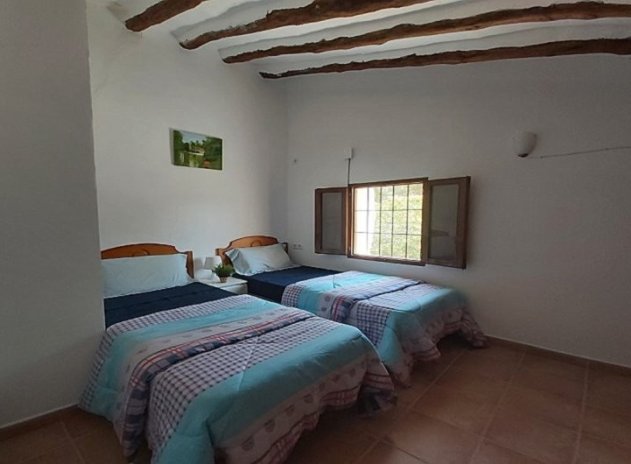 Herverkoop - Finca / Plattelands Woning - Cehegin