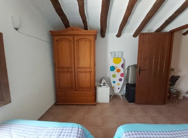 Herverkoop - Finca / Plattelands Woning - Cehegin
