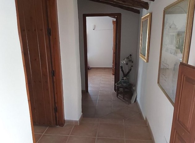 Herverkoop - Finca / Plattelands Woning - Cehegin