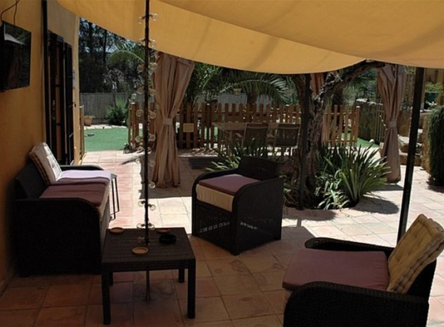 Herverkoop - Finca / Plattelands Woning - Cehegin