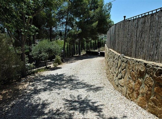 Herverkoop - Finca / Plattelands Woning - Cehegin