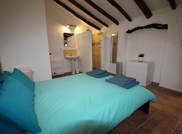 Herverkoop - Finca / Plattelands Woning - Cehegin