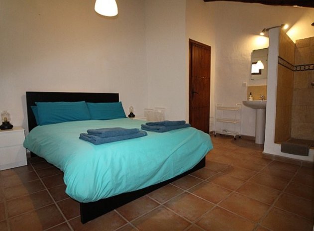 Herverkoop - Finca / Plattelands Woning - Cehegin