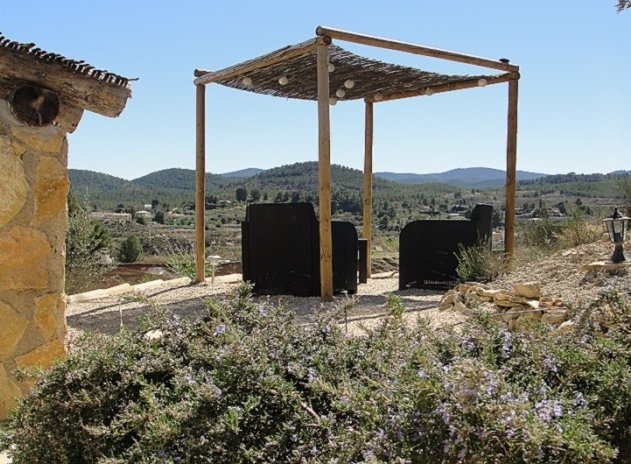 Herverkoop - Finca / Plattelands Woning - Cehegin
