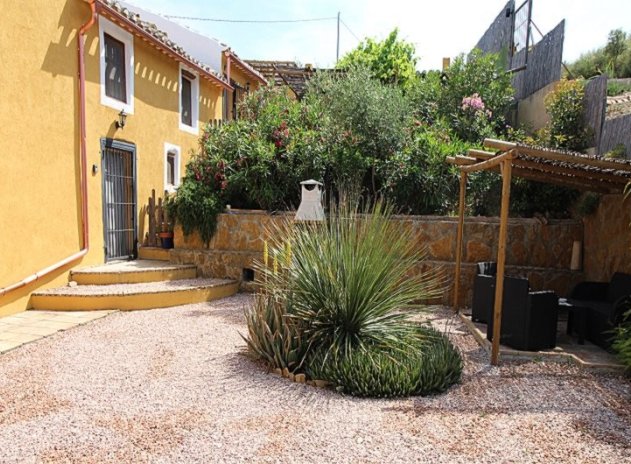 Herverkoop - Finca / Plattelands Woning - Cehegin