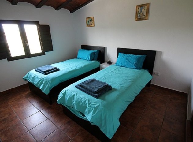 Herverkoop - Finca / Plattelands Woning - Cehegin