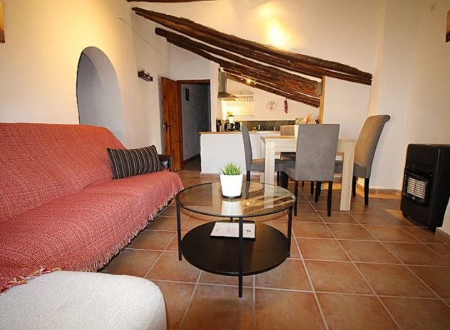 Herverkoop - Finca / Plattelands Woning - Cehegin