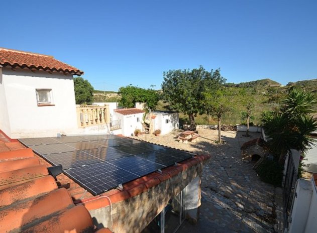 Wiederverkauf - Finca / Ländliches Wohnhaus - Canadas de San Pedro