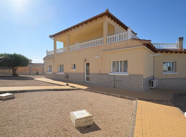 Wiederverkauf - Villa - Campos Del Rio