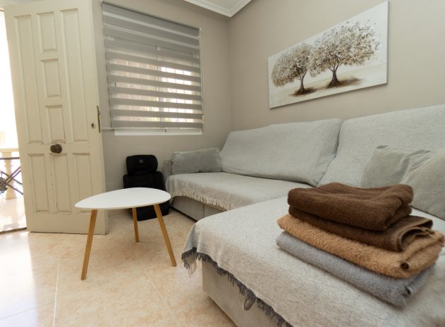 Herverkoop - Rijwoning - Playa Flamenca