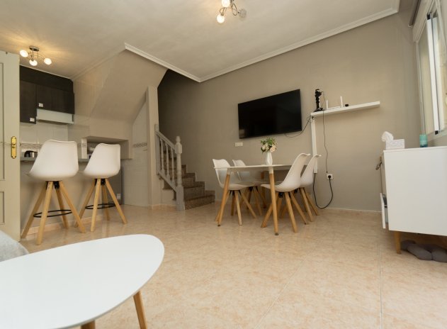 Herverkoop - Rijwoning - Playa Flamenca