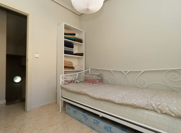 Herverkoop - Rijwoning - Playa Flamenca