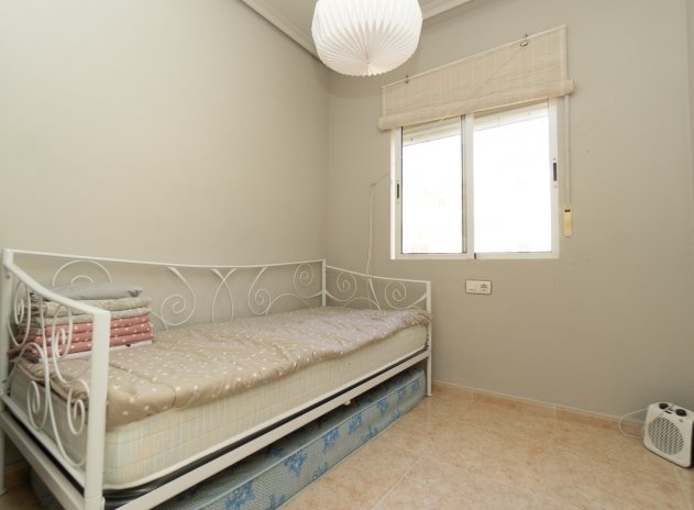 Herverkoop - Rijwoning - Playa Flamenca