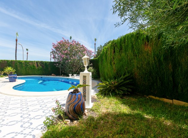 Herverkoop - Villa - Villamartin - Rioja