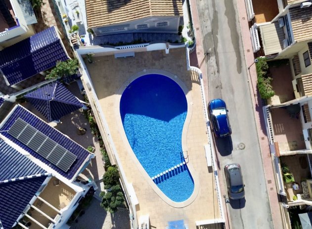 Reventa - Casa adosada - Torrevieja - Los Balcones