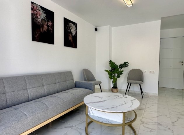 Reventa - Casa adosada - Torrevieja - Los Balcones