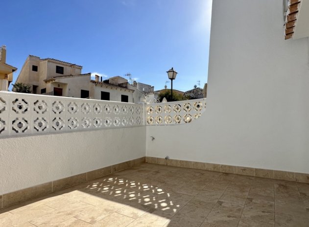 Reventa - Casa adosada - Torrevieja - Los Balcones