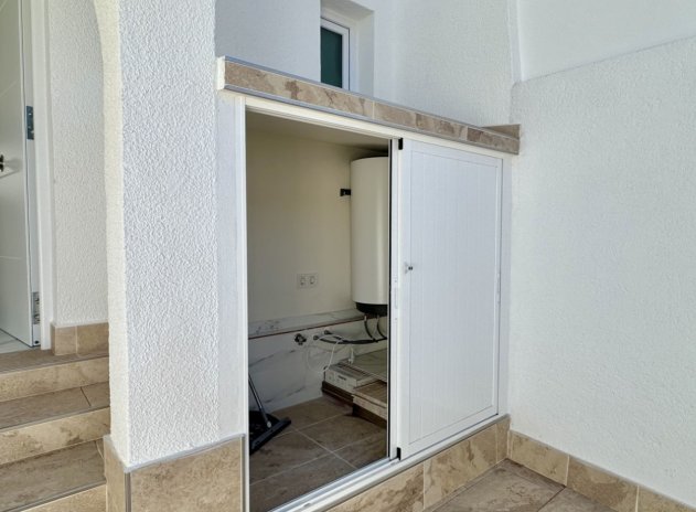 Reventa - Casa adosada - Torrevieja - Los Balcones