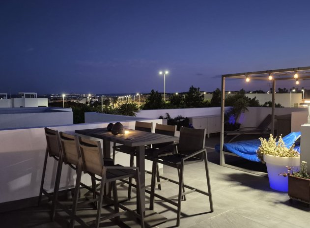 Reventa - Villa - Los Montesinos - La Herrada