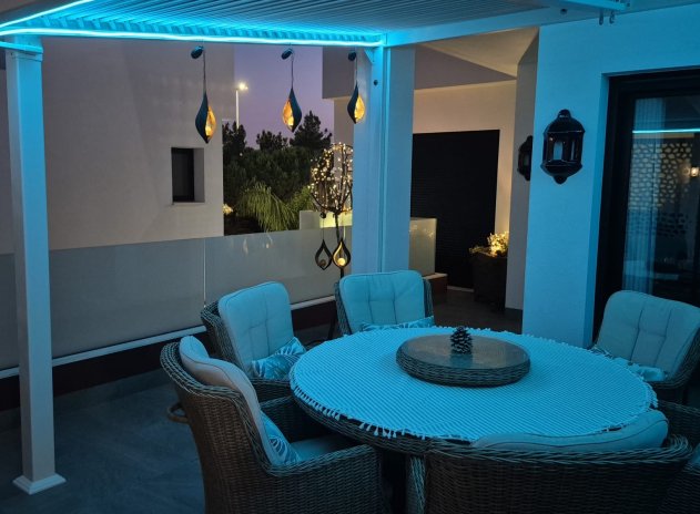 Reventa - Villa - Los Montesinos - La Herrada