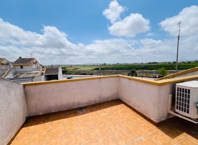 Resale - Townhouse * - Daya Nueva *