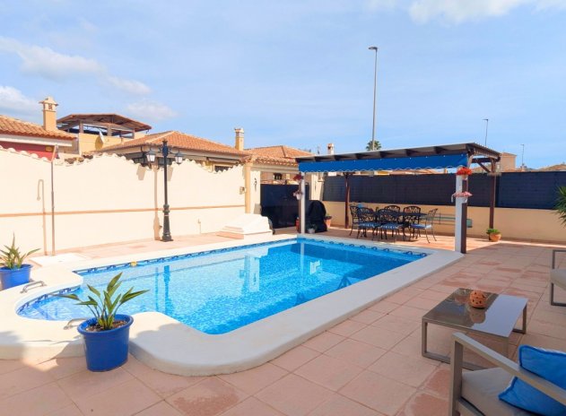 Revente - Villa - Bigastro